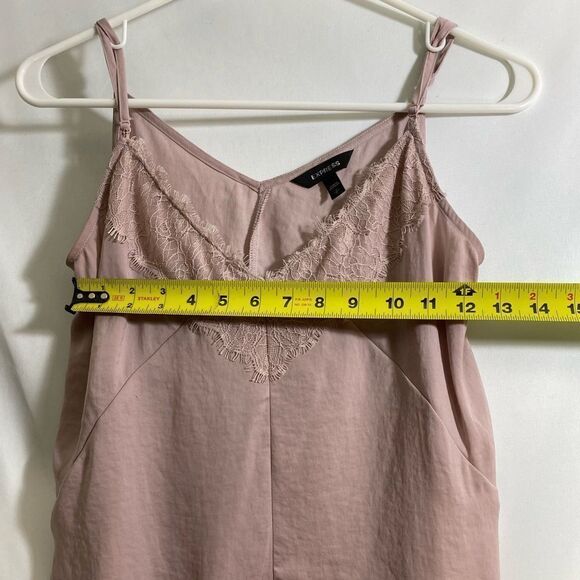 Express stain lace trim cami size: small - Picture 4 of 6